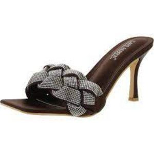 NWT CAPE ROBBIN REWIND‎ SATIN BROWN RHINESTONE HEELS 5.5
